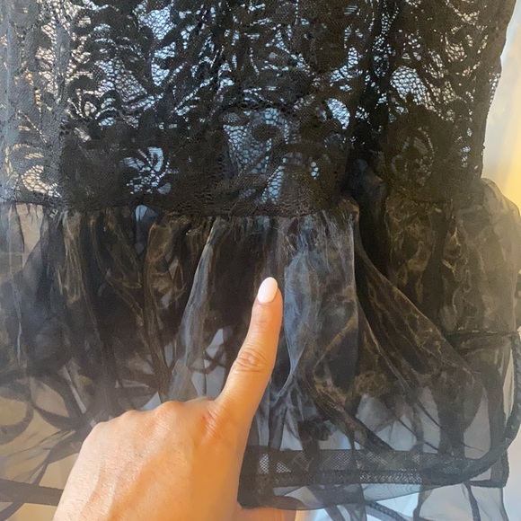 Women dress - Picture 3 of 5